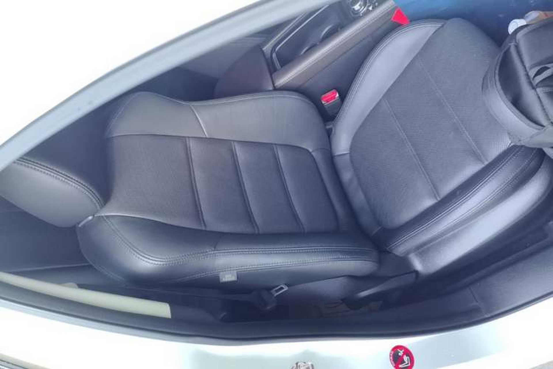Used Mazda Atenza 2018 2.5L Blue Sky Sport Edition China VI compliant Right Front Seat