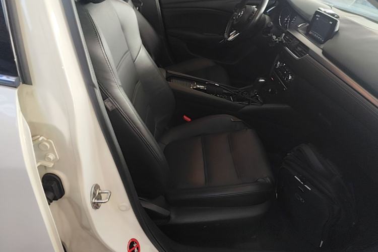 Used Mazda Atenza 2018 2.0L Blue Sky Luxury Edition China V Standard Right Front Seat