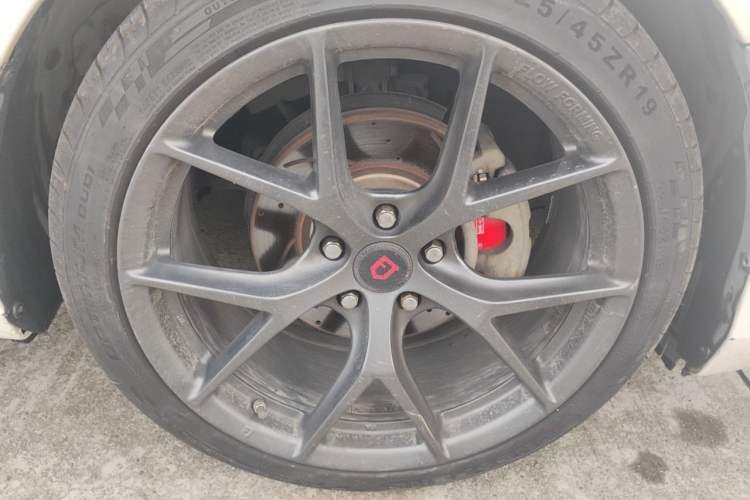 Used Mazda Atenza 2018 2.5L Skyactiv Sport Version China V Standard Right Front Wheel Hub