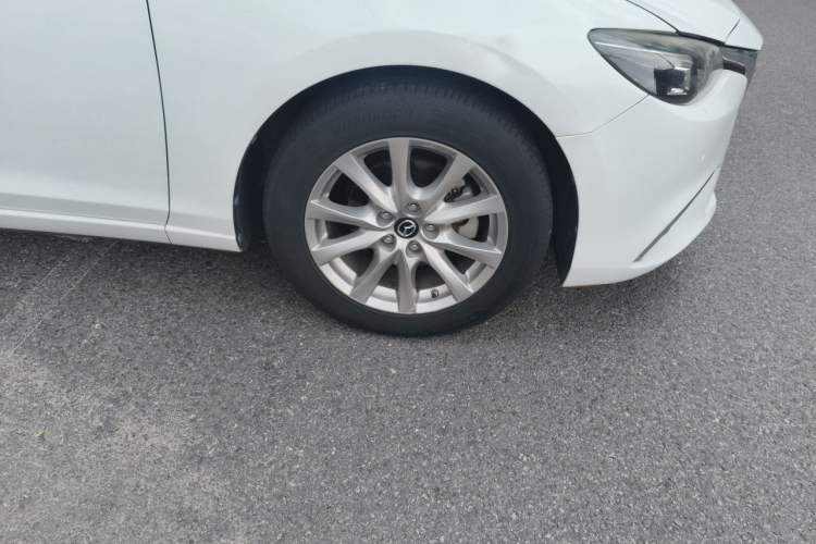 Used Mazda Atenza 2018 2.0L Blue Sky Luxury Edition China V Standard Right Front Wheel Hub