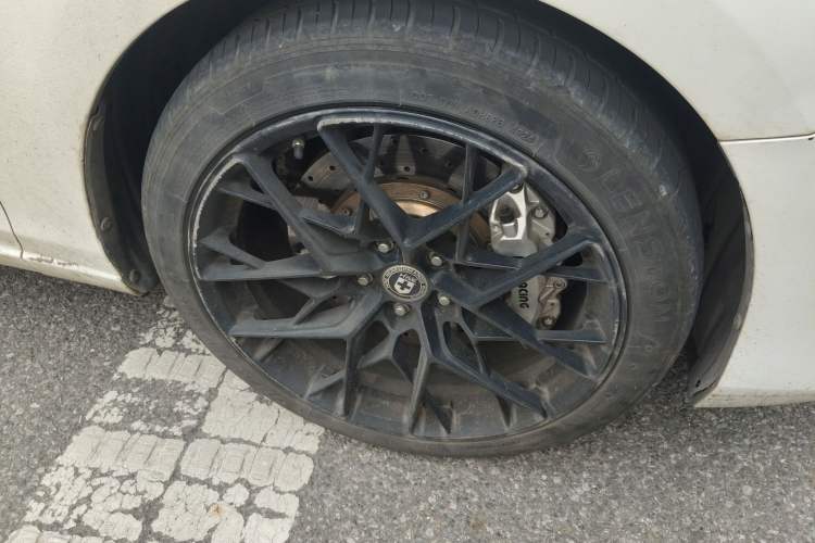 Used Mazda Atenza 2018 2.5L Blue Sky Sport Edition China VI compliant Right Front Wheel Hub