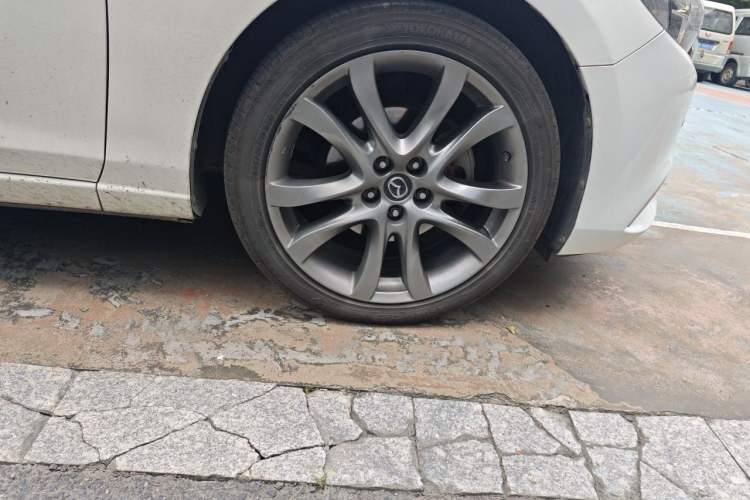 Used Mazda Atenza 2018 2.0L Blue Sky Luxury Edition China V Standard Right Front Wheel Hub