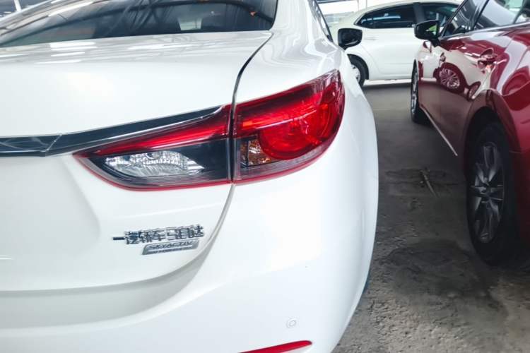 Used Mazda Atenza 2018 2.0L Blue Sky Luxury Edition China V Standard Right Rear Taillight