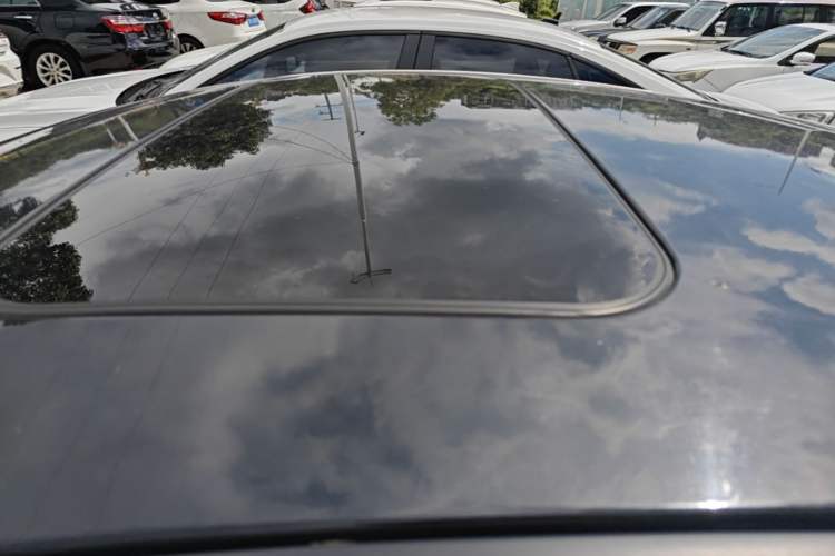 Used Mazda Atenza 2018 2.0L Blue Sky Luxury Edition China VI Standard Roof