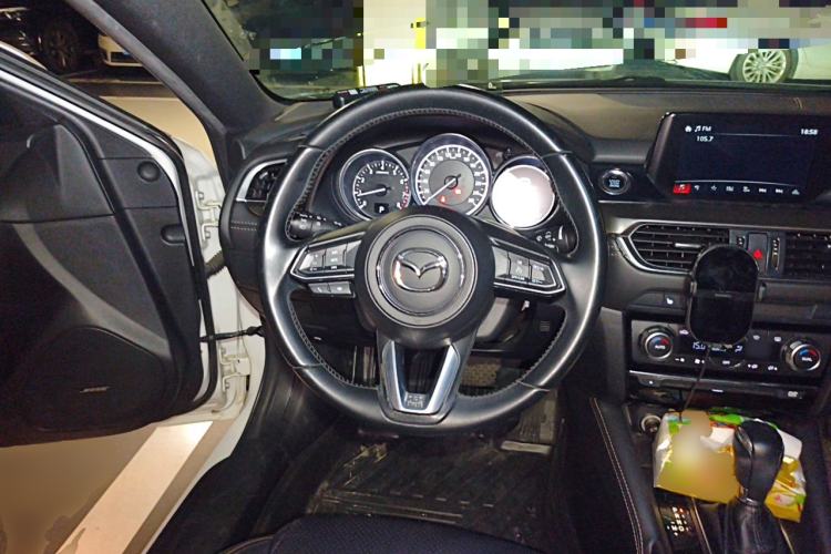 Used Mazda Atenza 2018 2.5L Blue Sky Prestige Edition China VI compliant Steering Wheel