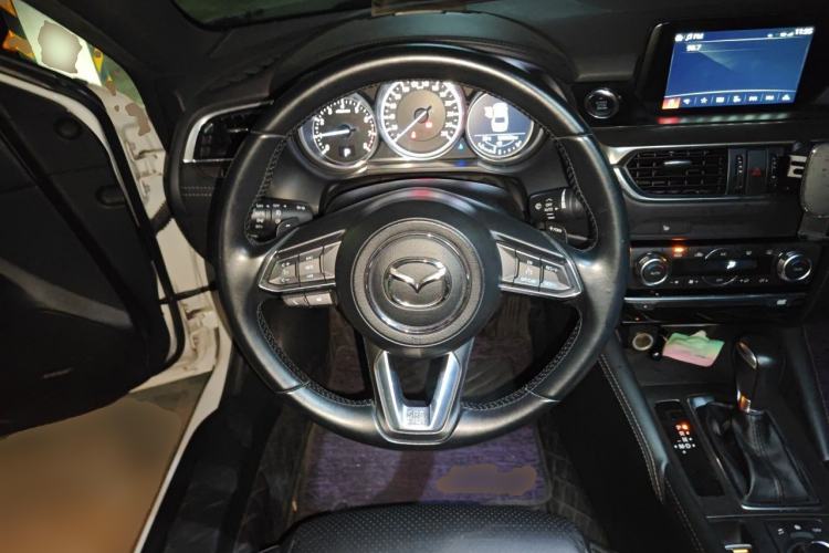 Used Mazda Atenza 2018 2.5L Blue Sky Prestige Edition China VI compliant Steering Wheel