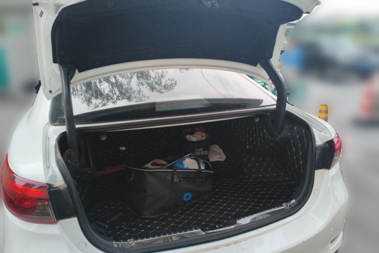 Used Mazda Atenza 2018 2.0L Blue Sky Luxury Edition China V Standard Trunk