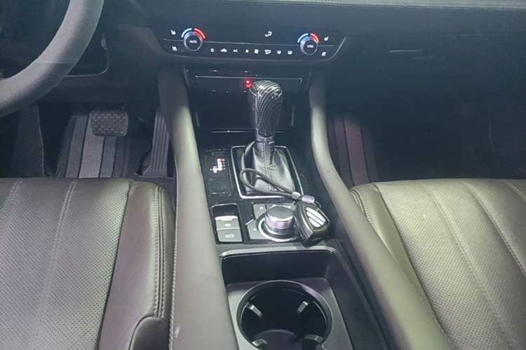 Used Mazda Atenza 2020 2.5L Sky Blue Prestige Edition Gear Lever