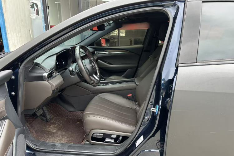 Used Mazda Atenza 2020 2.5L Sky Blue Prestige Edition Interior 2