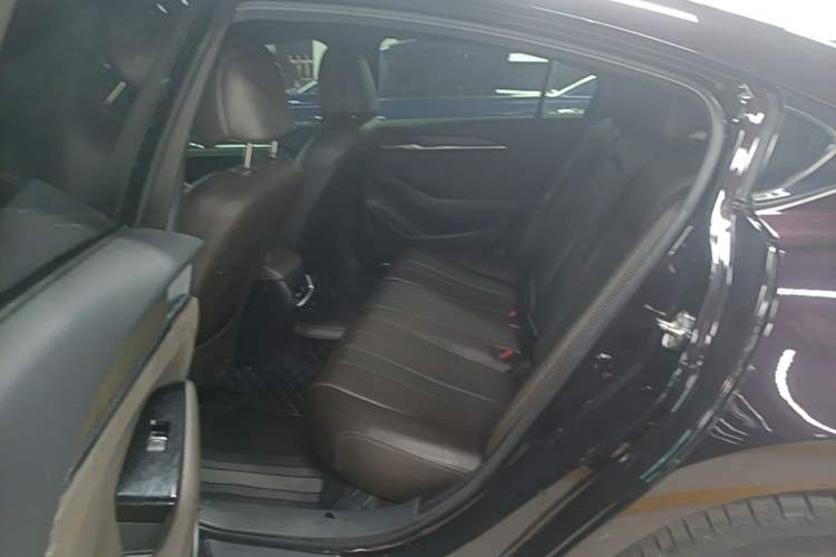 Used Mazda Atenza 2020 2.5L Sky Blue Prestige Edition Left Rear Seat