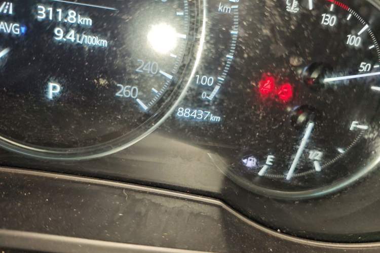 Used Mazda Atenza 2020 2.5L Sky Blue Prestige Edition Odometer Close Up
