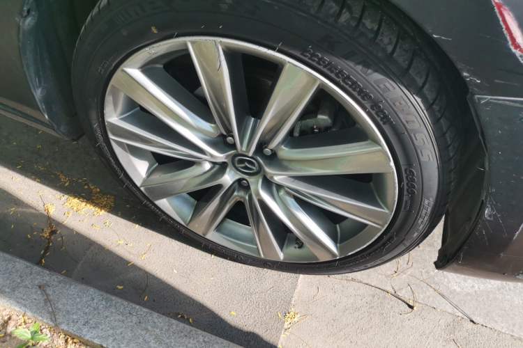 Used Mazda Atenza 2020 2.5L Skyline Sport Edition Right Front Wheel Hub