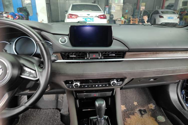 Used Mazda Atenza 2020 2.5L Sky Blue Prestige Edition Audio And AC Panel