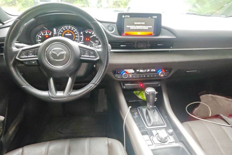 Used Mazda Atenza 2020 2.5L Sky Blue Prestige Edition Center Console