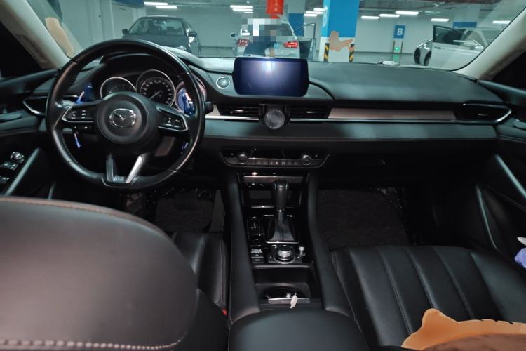 Used Mazda Atenza 2020 2.5L Skyline Sport Edition Center Console
