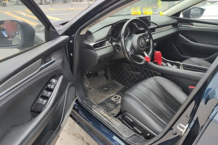 Used Mazda Atenza 2020 2.0L Blue Sky Luxury Edition Driver Seat