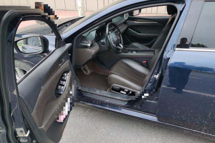 Used Mazda Atenza 2020 2.5L Sky Blue Prestige Edition Driver Seat