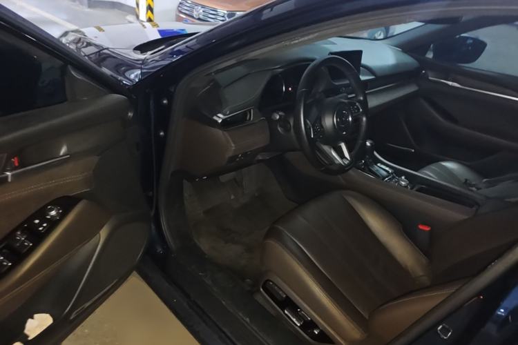 Used Mazda Atenza 2020 2.5L Sky Blue Prestige Edition Driver Seat