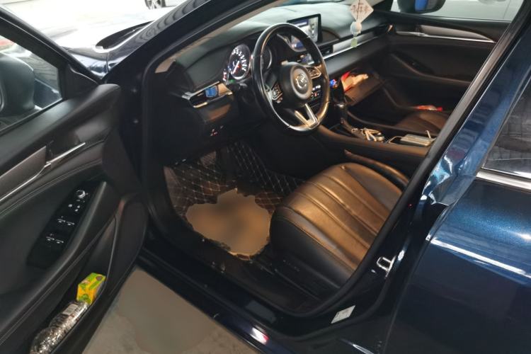 Used Mazda Atenza 2020 2.0L Blue Sky Luxury Edition Driver Seat