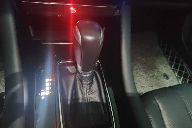 Used Mazda Atenza 2020 2.5L Skyline Sport Edition Gear Lever