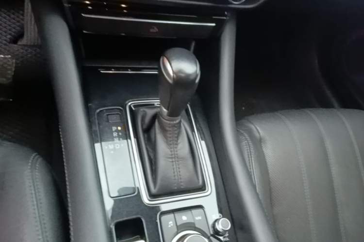 Used Mazda Atenza 2020 2.5L Skyline Sport Edition Gear Lever