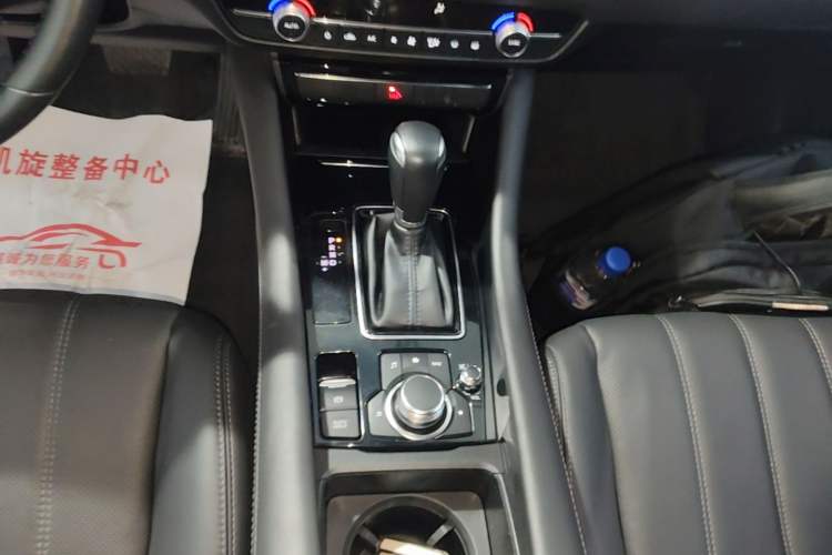 Used Mazda Atenza 2020 2.0L Blue Sky Luxury Edition Gear Lever