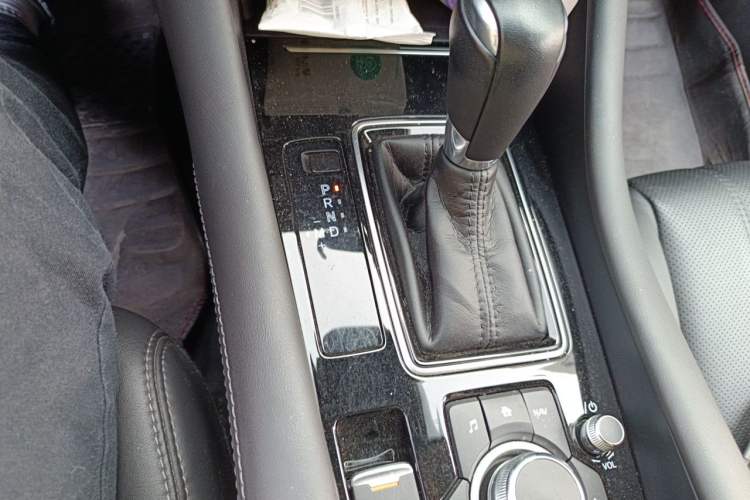 Used Mazda Atenza 2020 2.5L Skyline Sport Edition Gear Lever