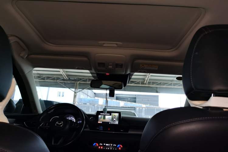 Used Mazda Atenza 2020 2.0L Blue Sky Luxury Edition Headliner