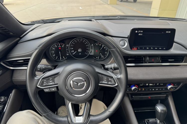 Used Mazda Atenza 2020 2.5L Sky Blue Prestige Edition Interior 2