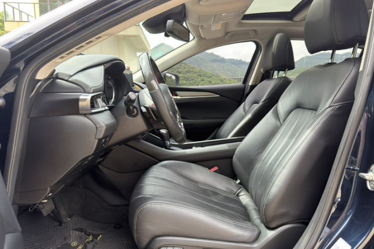Used Mazda Atenza 2020 2.5L Skyline Sport Edition Interior 2