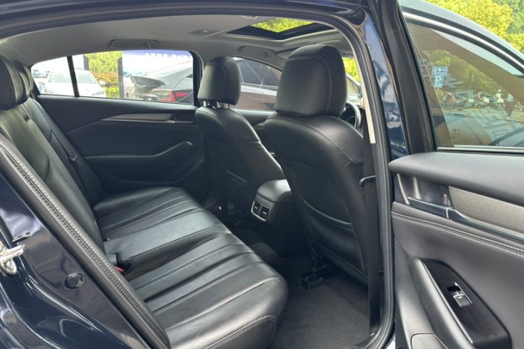 Used Mazda Atenza 2020 2.5L Skyline Sport Edition Interior 3