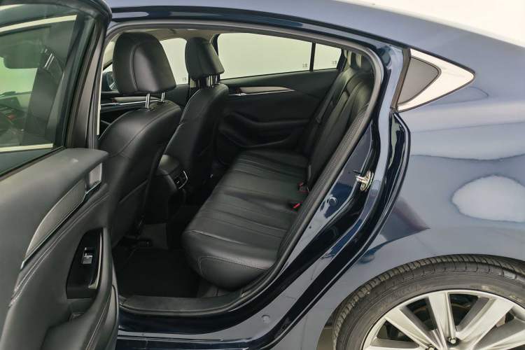 Used Mazda Atenza 2020 2.5L Skyline Sport Edition Interior 3