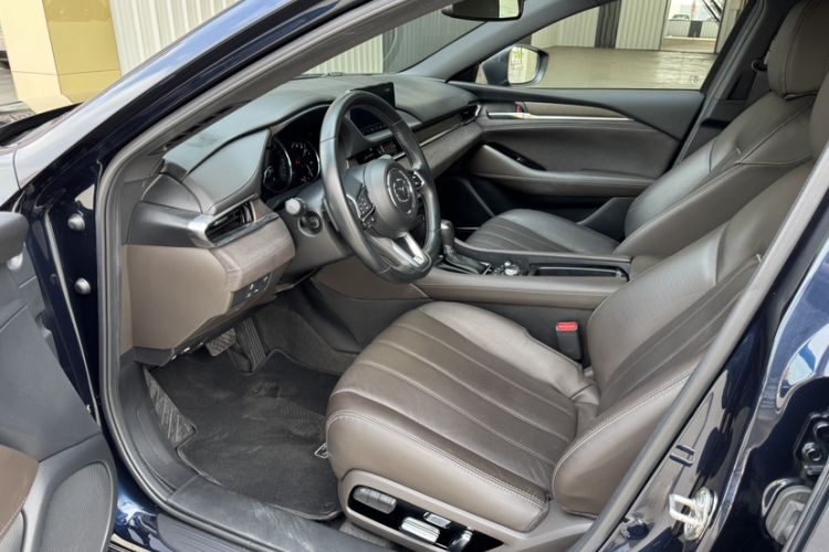 Used Mazda Atenza 2020 2.5L Sky Blue Prestige Edition Interior 5