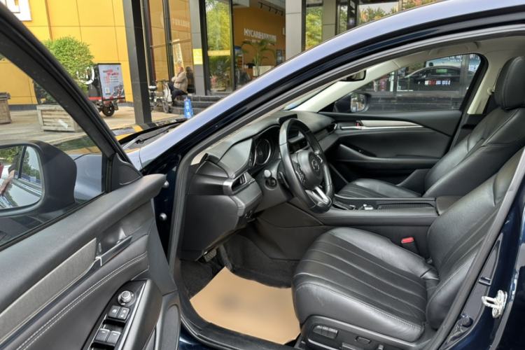 Used Mazda Atenza 2020 2.5L Skyline Sport Edition Interior 6