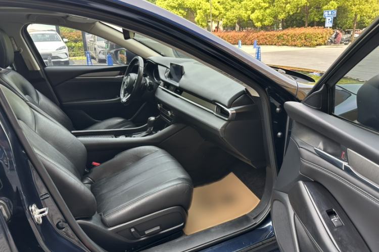 Used Mazda Atenza 2020 2.5L Skyline Sport Edition Interior 7