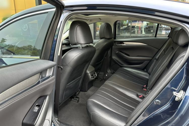 Used Mazda Atenza 2020 2.5L Skyline Sport Edition Interior 9