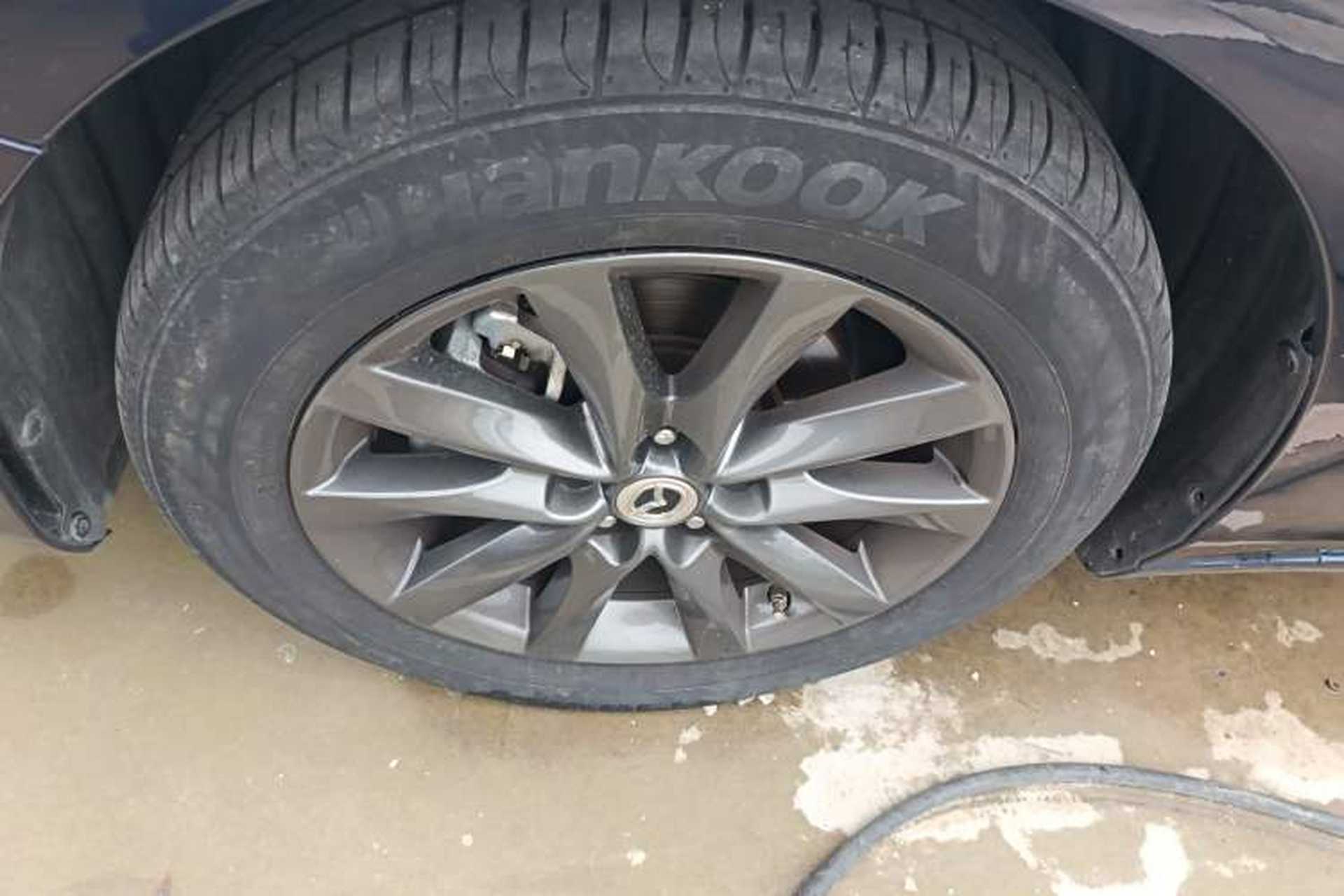 Used Mazda Atenza 2020 2.0L Blue Sky Luxury Edition Left Front Wheel Hub
