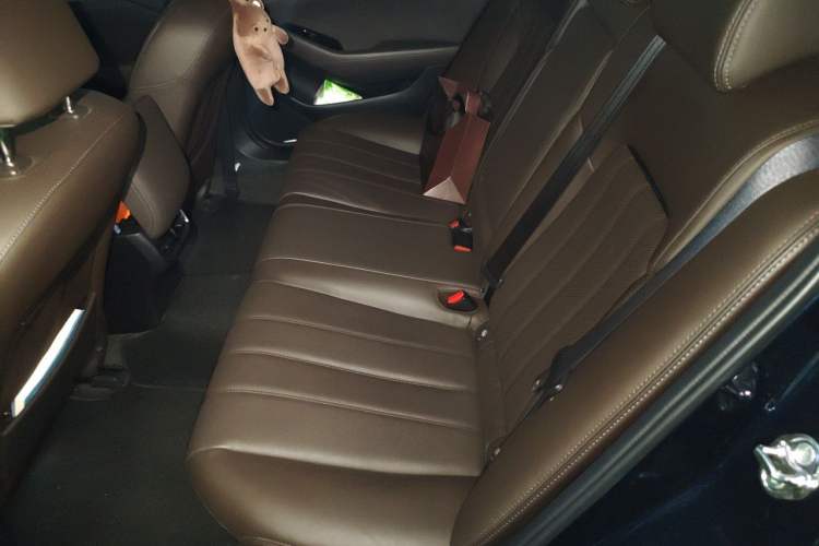 Used Mazda Atenza 2020 2.5L Sky Blue Prestige Edition Left Rear Seat