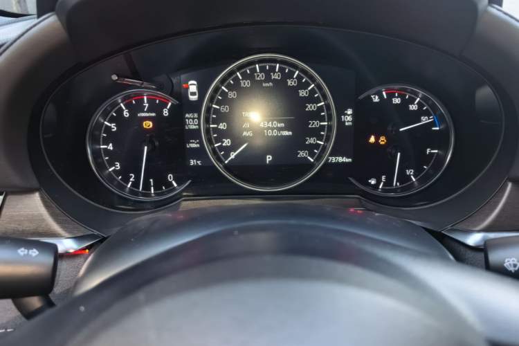 Used Mazda Atenza 2020 2.5L Sky Blue Prestige Edition Odometer Close Up