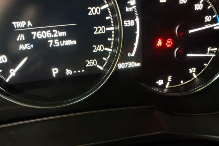 Used Mazda Atenza 2020 2.5L Sky Blue Prestige Edition Odometer Close Up