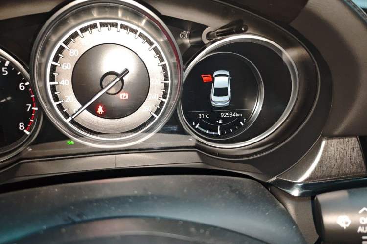 Used Mazda Atenza 2020 2.5L Skyline Sport Edition Odometer Close Up