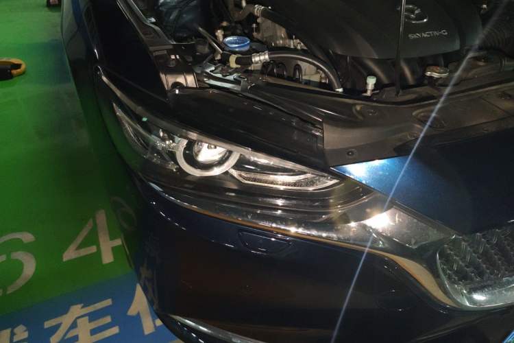Used Mazda Atenza 2020 2.5L Sky Blue Prestige Edition Right Front Headlight