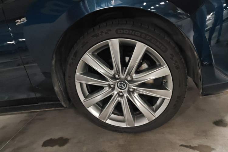 Used Mazda Atenza 2020 2.5L Skyline Sport Edition Right Front Wheel Hub