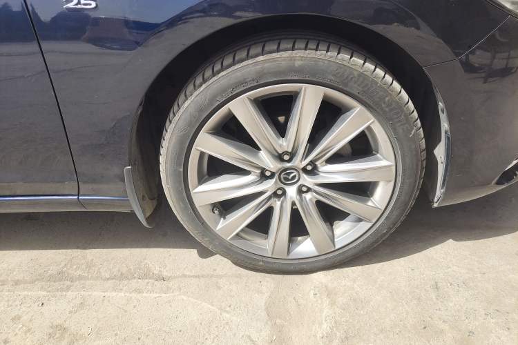 Used Mazda Atenza 2020 2.5L Skyline Sport Edition Right Front Wheel Hub