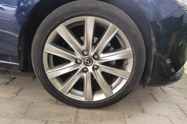 Used Mazda Atenza 2020 2.5L Sky Blue Prestige Edition Right Front Wheel Hub