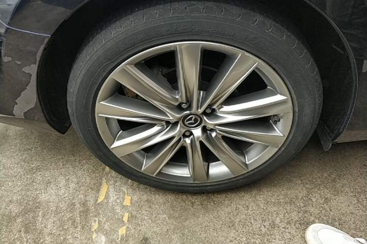 Used Mazda Atenza 2020 2.5L Skyline Sport Edition Right Rear Wheel Hub