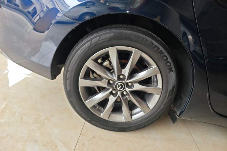 Used Mazda Atenza 2020 2.0L Blue Sky Luxury Edition Right Rear Wheel Hub