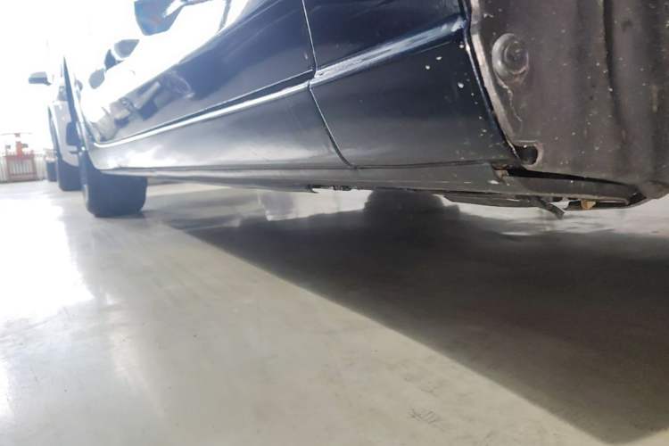 Used Mazda Atenza 2020 2.0L Blue Sky Luxury Edition Right Side Sill