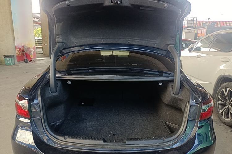 Used Mazda Atenza 2020 2.5L Sky Blue Prestige Edition Trunk