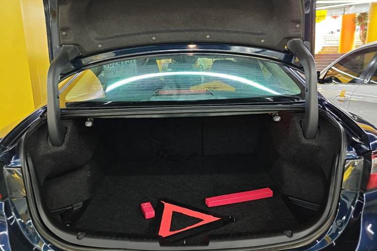 Used Mazda Atenza 2020 2.5L Skyline Sport Edition Trunk